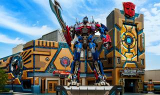 环球影视城威震天是谁扮演的 话痨威震天真人扮演