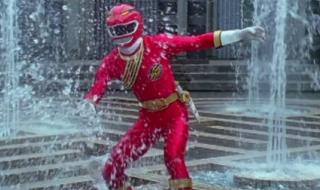 百兽战队牙吠连者扮演者 百兽战队vs超级战队